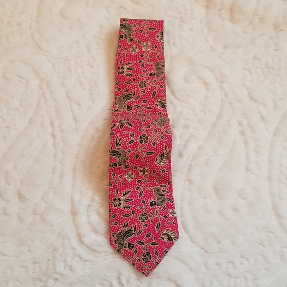 Vintage Batik skinny tie.